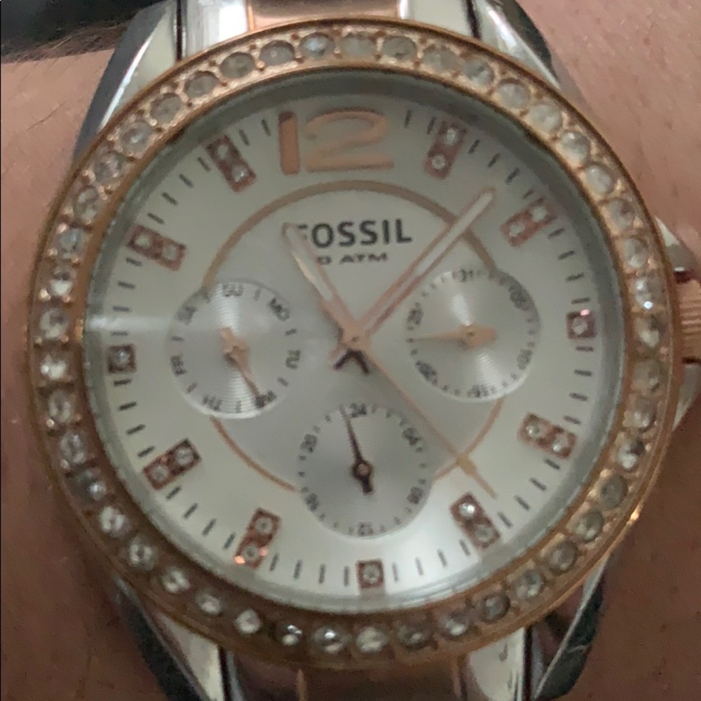 Fossil watch - Picture 2 of 2
